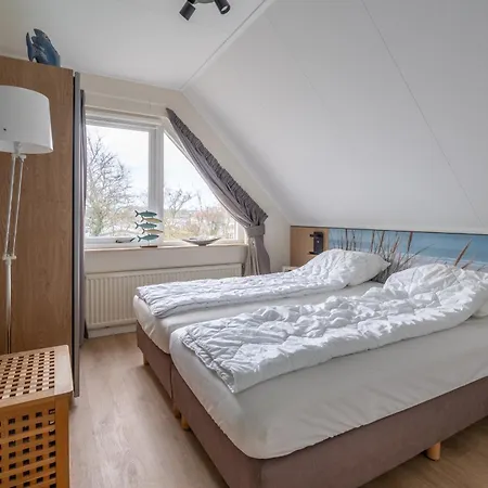 Holiday home Villapark Kamperfoelie 33 De Koog (Texel)